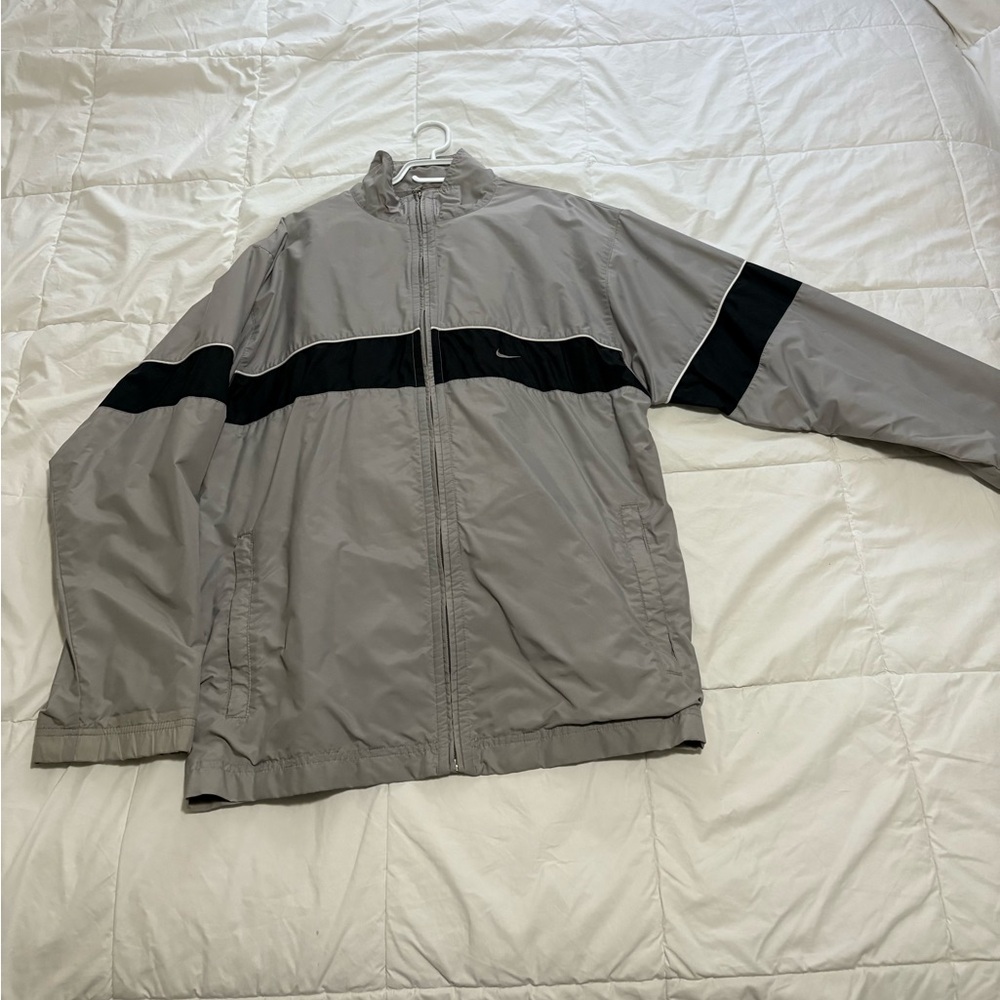 Nike Men's Windbreaker (Jacket and Pants) Gray and Navy